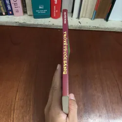 Tựa sách: Trở về từ cõi sáng - Nguyên Phong 414026