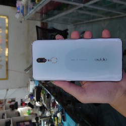 Điện thoại Oppo f11 trắng 17463