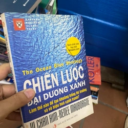 Sách Chiến lược đại dương xanh