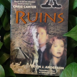 Ruins( THE X - files)