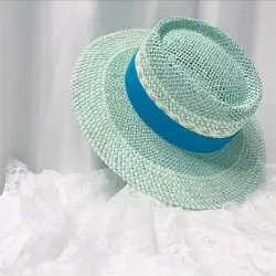 Bọ đôi mũ và túi xách cói