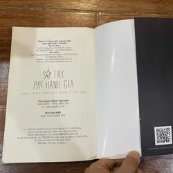 Sổ tay phi hành gia - Chris Hadfield (k4) 697800