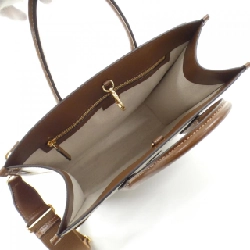 Túi Gucci 674155 92THG 617940