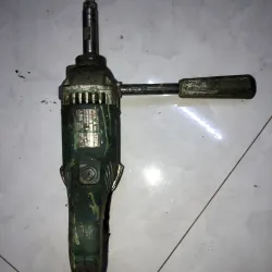 Máy khuấy trộn cầm tay Makita Nhật 975337