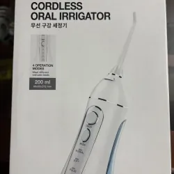 Máy tăm nước 4 chế độ dùng được răng niềng Lock&Lock Cordless Oral Irrigator 200ml