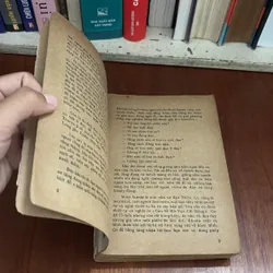 II Tựa sách: Ông Đại Sứ - MORRIS L. WEST - 1989 603057