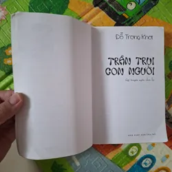 Trần trụi con người 1062363