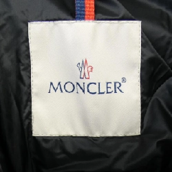 Áo khoác lông vũ MONCLER 636242