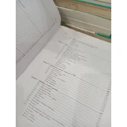 Options, futures, and other derivatives - John C. Hull, Sankarshan Basu 702539