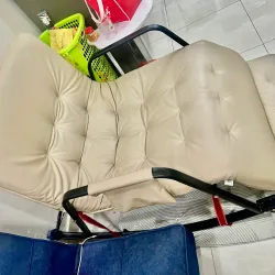 Pass ghế bập bênh đôi màu kem còn mới 95%