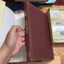 II English Book: WINE _ The Classic Guide To The World Of Wine - HUGH JOHNSON 691217