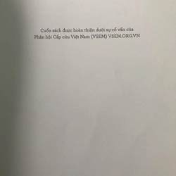 3 PHÚT SƠ CỨU - sách in màu, giấy tốt , 203 TRANG, NXB : 2020 301358