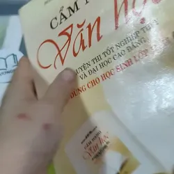 Cẩm Nang Văn Học Ôn Thi THPT Đại Học Cao Đẳng lớp 11 12 - Tạ Đức Hiền 727333