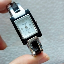 Còng Nhật độ mới cao  503712