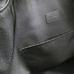 Túi bảo hiểm Louis Vuitton Monogram Shadow M46554 618518