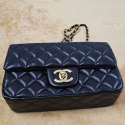 TÚI CHẦN Ô DA MỀM CHA-NEL (HÀNG QC) 529557