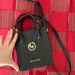 Thanh lý dọn tủ/túi nhỏ Michel Kors (chính hãng, xách tay từ Mỹ)/sử dụng dưới 10 lần 159303
