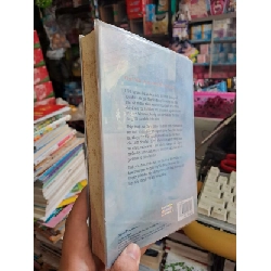 Linh hồn lạc - Clare - 2015 mới 80% ố - VĂN HỌC - HCM0111 920736