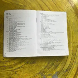 NGỮ PHÁP THÔNG DỤNG 136 ĐỀ MỤC WITH ANSWERS ENGLISH GRAMMAR IN USE- RAYMOND MURPHY 702711