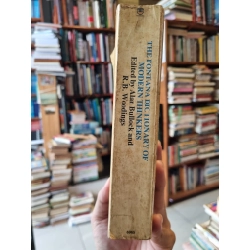 THE FONTANA DICTIONARY OF MODERN THINKS - Alan Bullock and R.B. Woodings