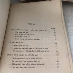 Việt Nam đất nước anh hùng  1001025