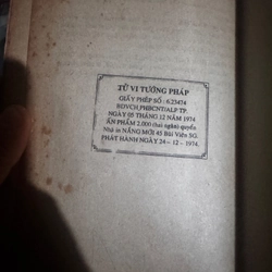 Tử vi tướng pháp trọn đời, in năm 1974 550449