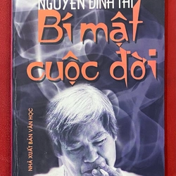 Bí mật cuộc đời - Nguyễn Đình Thi