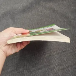 (Gương hiếu thảo người xưa) Gia Cát Lượng từ nhỏ đã lập chí lớn - Đại Lãn (biên soạn) 686722