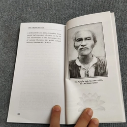 HỒ CHÍ MINH' S FAMILY STORY 464469
