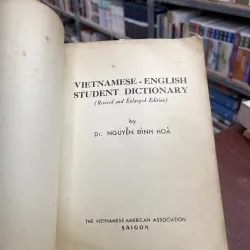 VIETNAMESE ENGLISH STUDENT’S DICTIONARY - NGUYỄN ĐÌNH HOÀ  970604