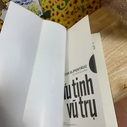 Cứu Tinh Vũ Trụ - Victor Slipentruc 928033
