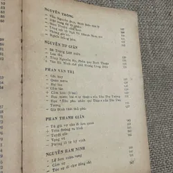 Thơ văn Việt Nam 1958-1920 593011