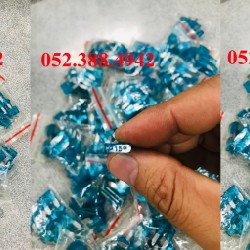 Cầu chì xe máy, giá 1 cái = 1,000vnd. Mua 60 cái giá 50,000vnd.  9080