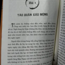 cuốn tiểu thuyết "Tết ở làng Địa Ngục" của tác giả Thảo Trang.  563848