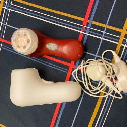 Máy rửa mặt Clarisonic