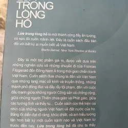 Lửa trong lòng hồ của Frances Fitzgerald  1032077