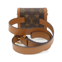 Túi đeo hông Louis Vuitton Monogram Dauphine BB M68621 609464