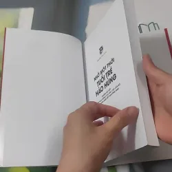 [MIỄN PHÍ BỌC SÁCH] Nhớ Một Thời Tuổi Trẻ Hào Hùng 1018896