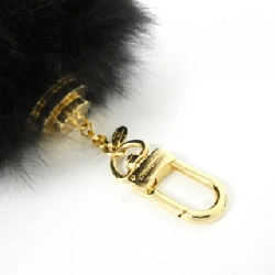 Móc khóa Louis Vuitton Fuzzy Bubble Fur M67372 624311