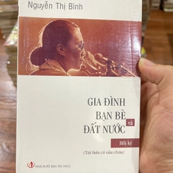 Gia Đình Bạn Bè và Đất Nước Nguyễn Thị Bình