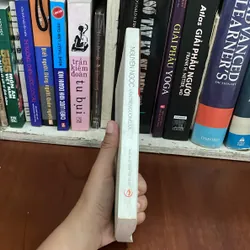 II Tựa sách: Nguyên Ngọc _ Vẫn Trên Đường Xa - Nhiều Tác Giả - 2012 558230