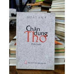 Chân dung thơ - Hoài Anh