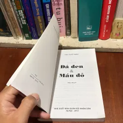II Tiểu Thuyết: Đá Đen Và Máu Đỏ - Cao Tuyết Minh - 2013 785653