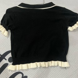 Áo Croptop size M màu đen, không thương hiệu, chưa sử dụng 141665