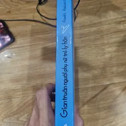 Gian truân người phụ nữ trẻ ly hôn
40k 674174