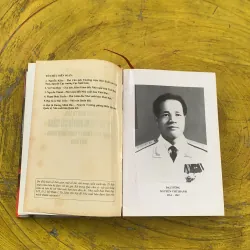 TỔNG TẬP ĐẠI TƯỚNG NGUYỄN CHÍ THANH ( hai cuốn)- nhiều tác giả  784181