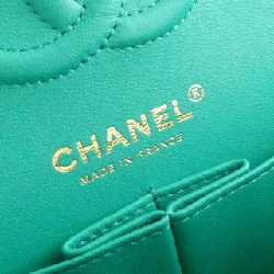 Túi xách chéo Chanel 1113 610628