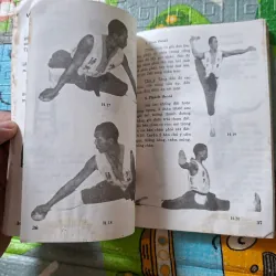 Thiếu Lâm Tự - Tiểu Hồng Quyền 1029086