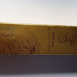 XỊT KHOÁNG SAFFRON- NHỤY HOA NGHỆ TÂY DƯỠNG DA 3 TRONG 1 12803