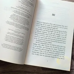 The Wings of the Sphinx - Andrea Camilleri (preloved book) 722907